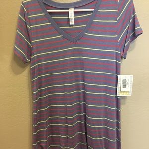 LuLaRoe Christy tee